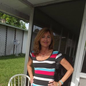 Meet your Posher, Debra